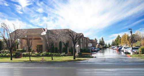 Hampton Inn Livermore - image 4