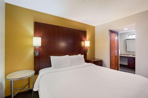 SenS Suites Livermore SureStay Collection by Best Western - image 29