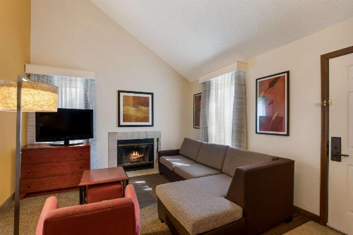 SenS Suites Livermore SureStay Collection by Best Western - image 31