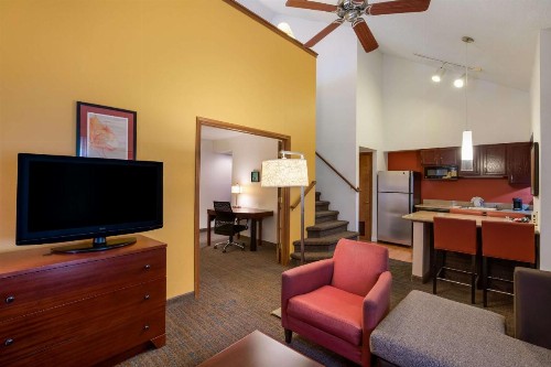 SenS Suites Livermore SureStay Collection by Best Western - image 35