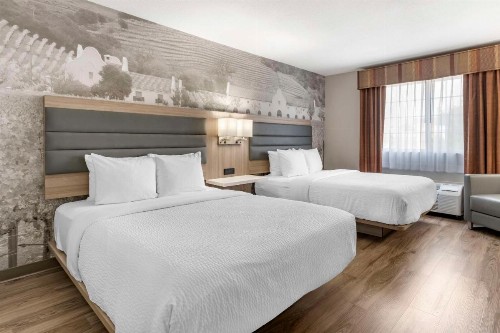 Best Western Plus Vineyard Inn - image 41