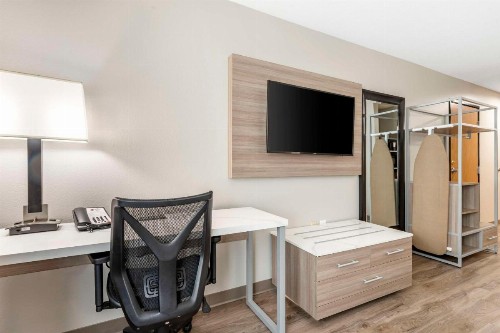 Best Western Plus Vineyard Inn - image 46