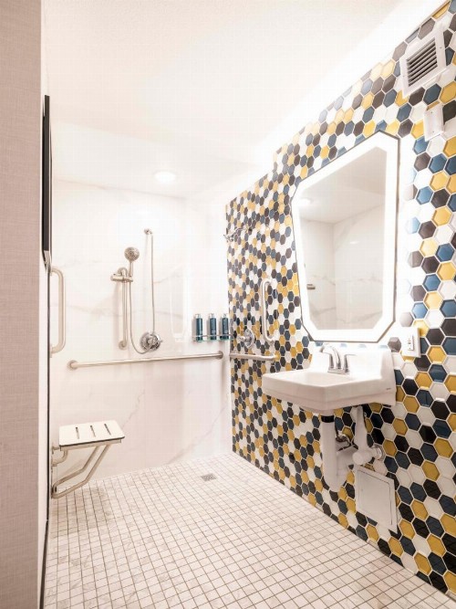 Premiere Suites - image 21