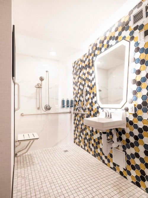 Premiere Suites - image 24