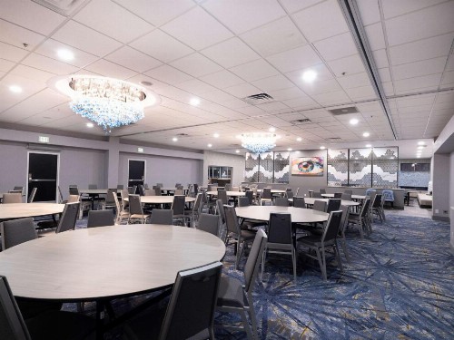Premiere Suites - image 40