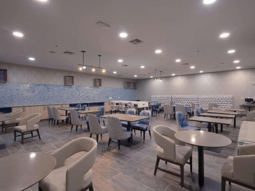 Premiere Suites - image 42