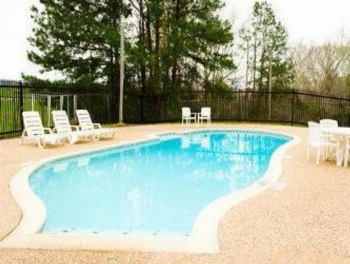 Motel 6-Livingston TX
