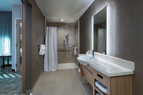 SpringHill Suites by Marriott Austin Northwest Research Blvd - image 2