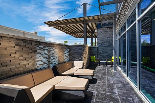 SpringHill Suites by Marriott Austin Northwest Research Blvd - image 3