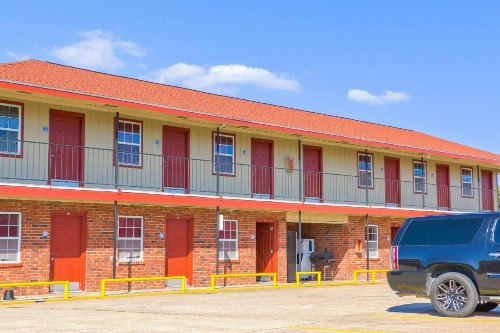 Economy Inn