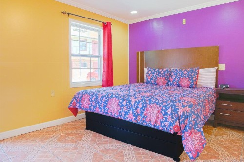 Economy Inn - image 11