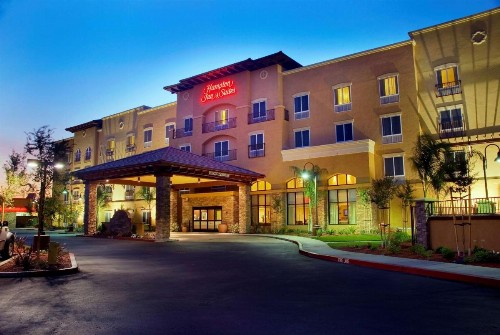 Hampton Inn & Suites Lodi - image 24