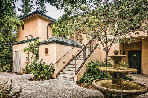 Wine & Roses Hotel Restaurant Spa Lodi - image 4