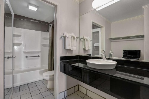 Motel 6-Lodi CA - image 50
