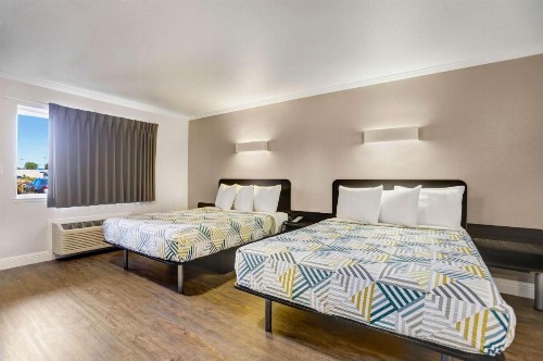 Motel 6-Lodi CA - image 6