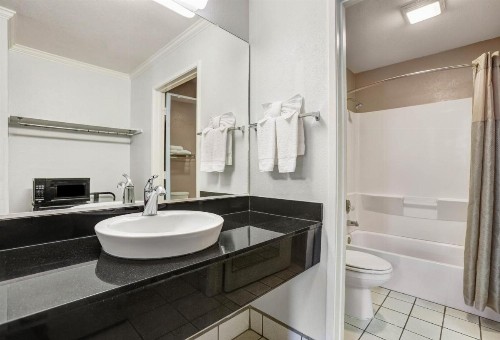 Motel 6-Lodi CA - image 7