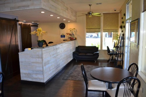 Days Inn & Suites by Wyndham Lodi - image 16
