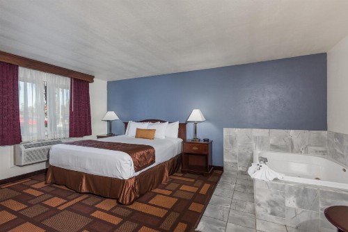 Days Inn & Suites by Wyndham Lodi - image 37