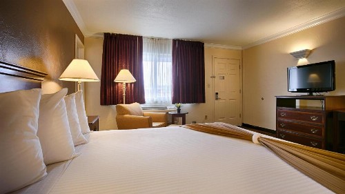 Days Inn & Suites by Wyndham Lodi - image 46