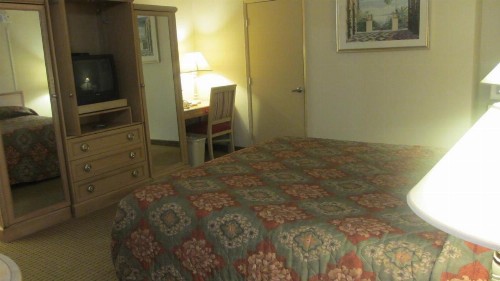 El Rancho Motel Lodi - image 6