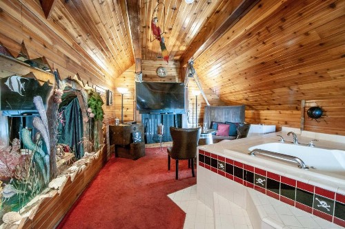 The Anniversary Inn - Logan - image 39