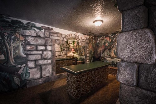 The Anniversary Inn - Logan - image 48