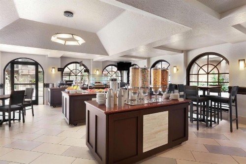 Embassy Suites Lompoc - Central Coast - image 13