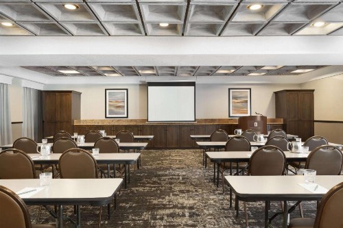 Embassy Suites Lompoc - Central Coast - image 30