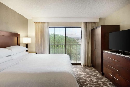 Embassy Suites Lompoc - Central Coast - image 35
