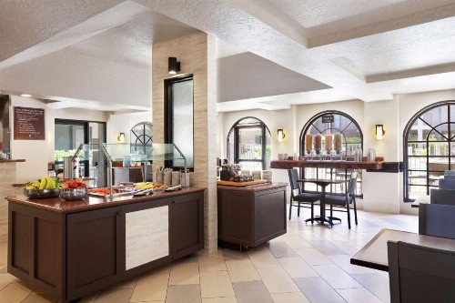 Embassy Suites Lompoc - Central Coast - image 9