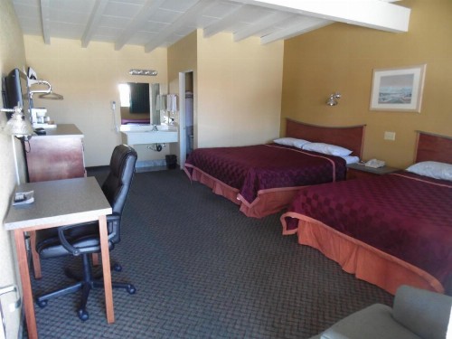 Trails Motel - image 22