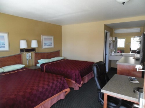 Trails Motel - image 25