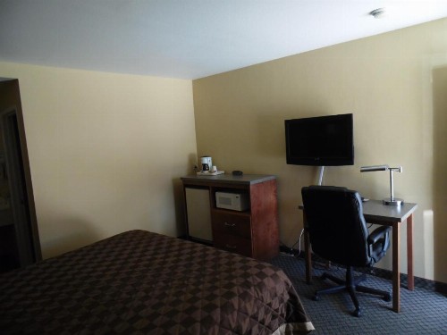 Trails Motel - image 43