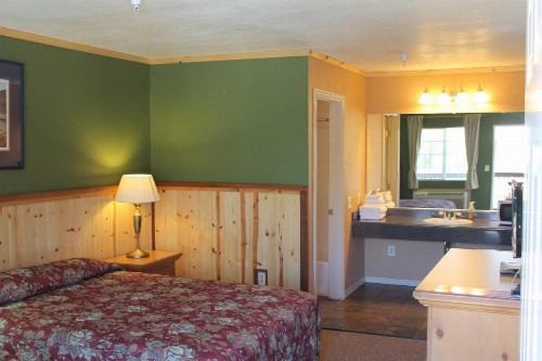 Whitney Portal Hostel And Hotel - image 25