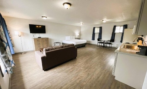 Our Place at The Beach - image 9