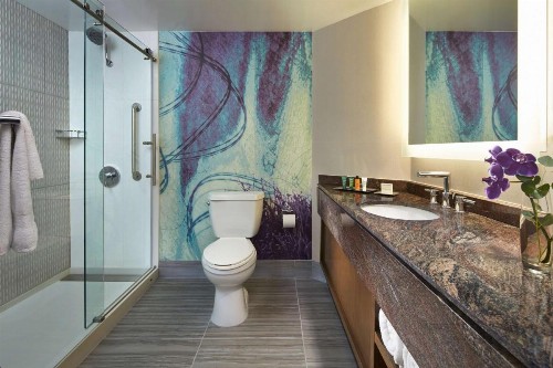 Hilton Long Beach Hotel - image 14