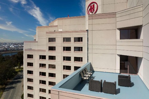 Hilton Long Beach Hotel - image 35