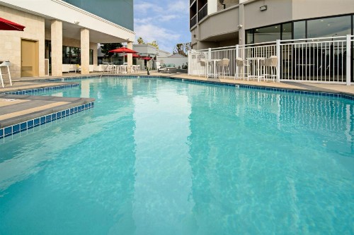 Holiday Inn Long Beach - Airport an IHG Hotel - image 19