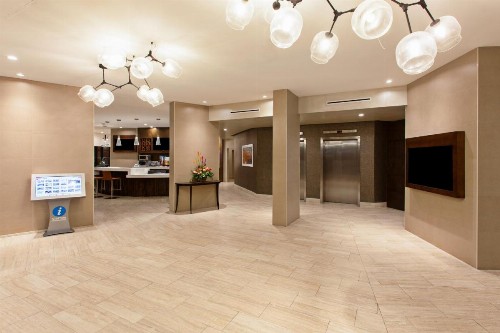 Holiday Inn Long Beach - Airport an IHG Hotel - image 20