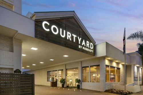 Courtyard by Marriott Long Beach Downtown - image 37