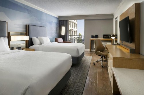 Courtyard by Marriott Long Beach Downtown - image 41