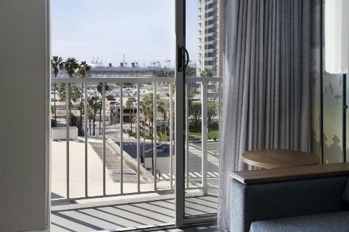Courtyard by Marriott Long Beach Downtown - image 47