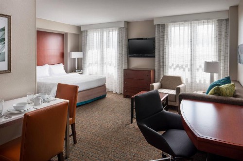 Residence Inn Long Beach Downtown - image 10