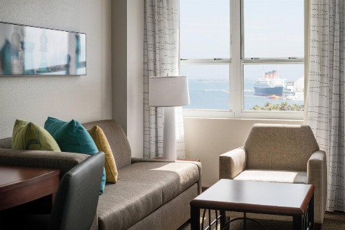 Residence Inn Long Beach Downtown - image 12