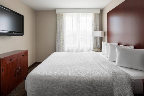 Residence Inn Long Beach Downtown - image 23