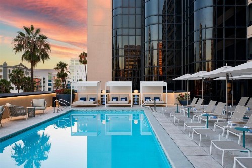 Renaissance Long Beach Hotel