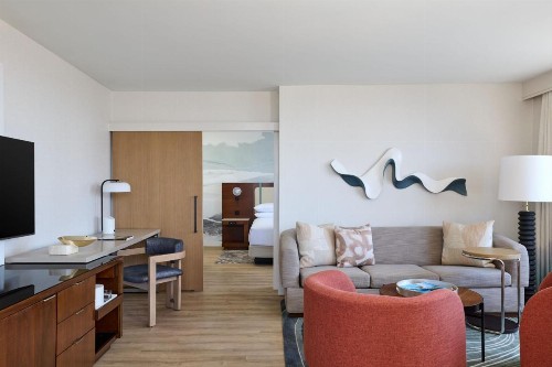 Renaissance Long Beach Hotel - image 47