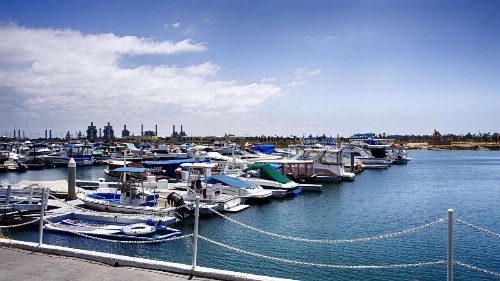 Golden Sails Hotel - image 22