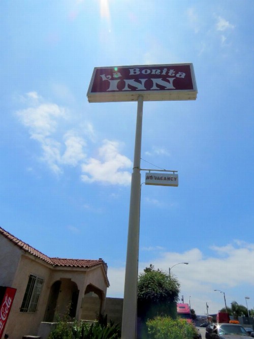 La Bonita Inn Motel - image 11