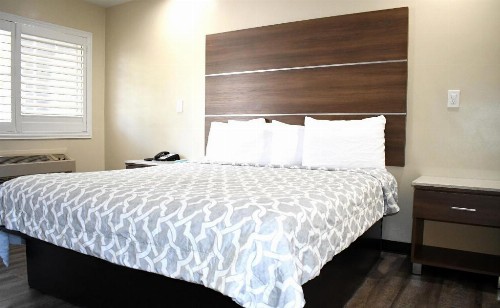 Travelodge by Wyndham Long Beach Convention Center - image 34